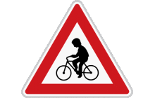 Cyklisté<br />
Značka upozorňuje na místo, kde cyklisté vjíždějí na vozovku nebo ji přejíždějí, anebo na úsek, kde se cyklisté často vyskytují. TestImage